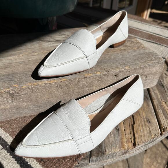 Vince Camuto White Leather Pointed Loafter Flats 7.5 Minimalist Dressy Academia - Picture 1 of 10
